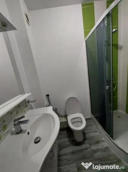 Apartament cu 2 camere decomandat în George Enescu