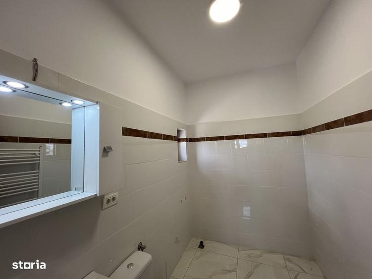 Casă cu 4 camere în Frumușani