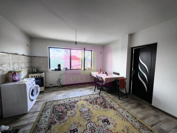 Spațiu comercial, de 250 mp, în Giurgiului