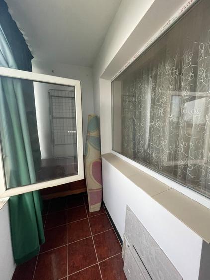 Apartament cu 2 camere, mobilat în Podu Roș