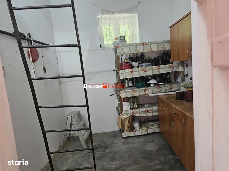 Casă cu 3 camere în Central