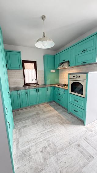 Duplex cu 4 camere cu Canalizare în Burdujeni