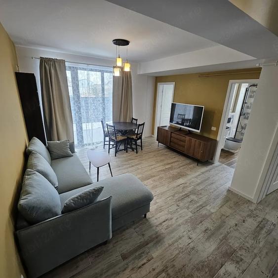 Apartament cu 2 camere semidecomandat în Central