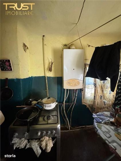 Casă cu Teren 240 Mp în Gruia