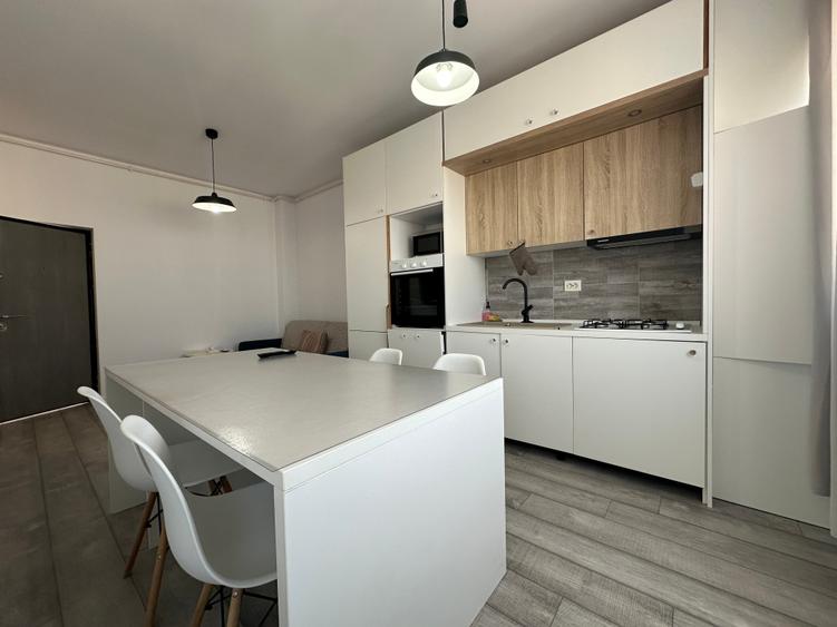 Apartament cu 2 camere semidecomandat în Militari