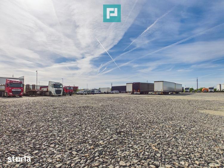 Spațiu comercial, de 3,000 mp, în 6 Vânători