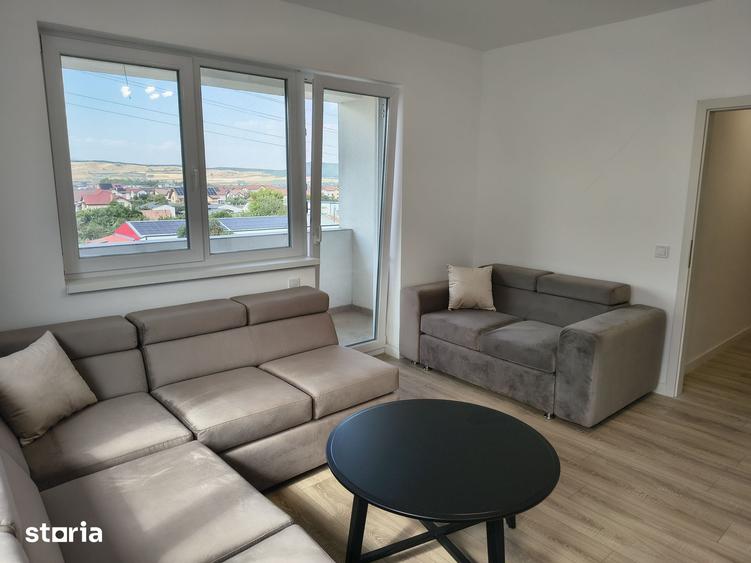 Apartament cu 3 camere decomandat în Cetate