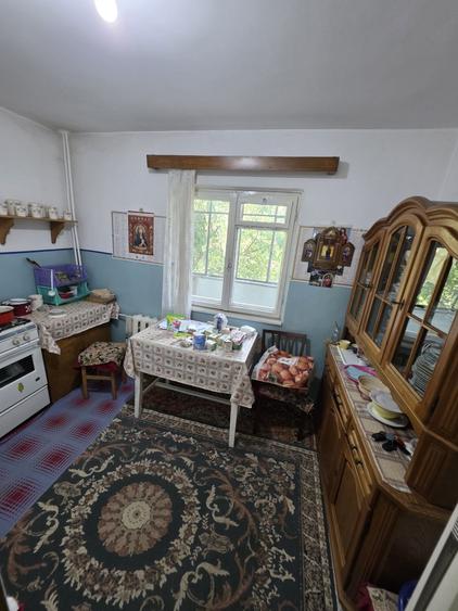 Apartament cu 3 camere decomandat în Iosia