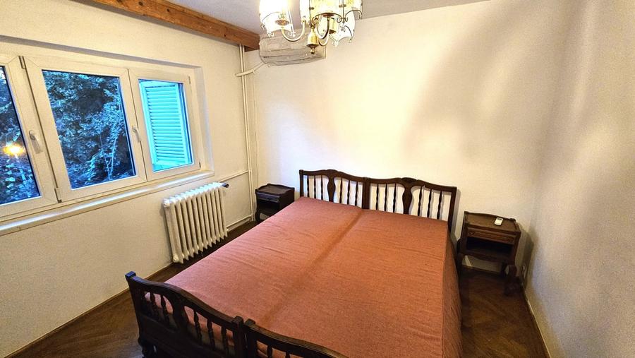 Apartament cu 3 camere decomandat, mobilat în Aviației