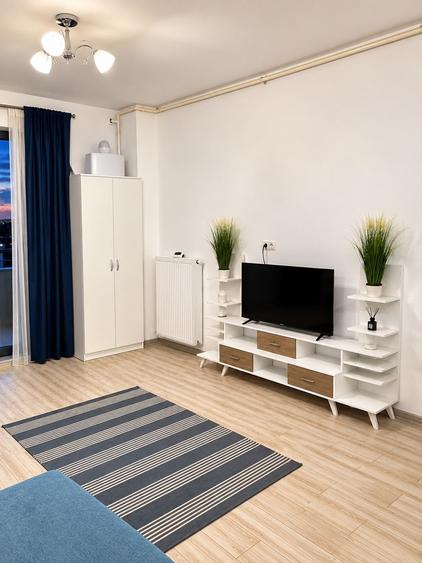 De Închiriat – Apartament 2 Camere  Zona Campus  Vedere la Lac  Parcare Subteran - 2
