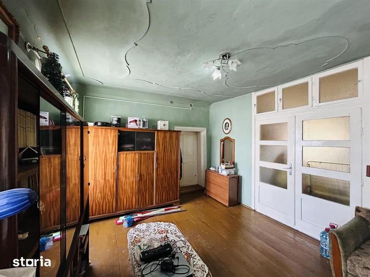 Apartament 3 camere cu pod si pivnita - Zona Centrala - 1