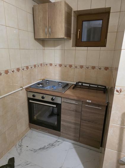 Apartament cu 2 camere decomandat în Calea București