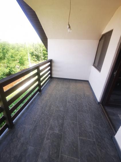 Casă individuală cu 4 camere cu Teren 515 Mp în Braniștea