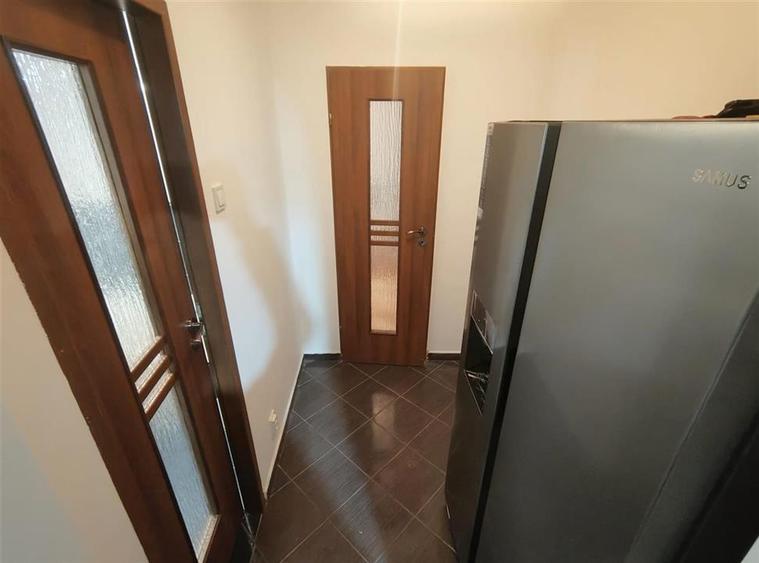 Apartament cu 3 camere decomandat, mobilat în Tudor Vladimirescu