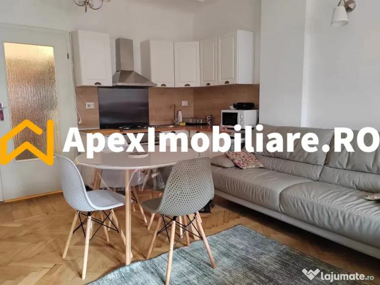 Garsonieră decomandată în P-ța Romană