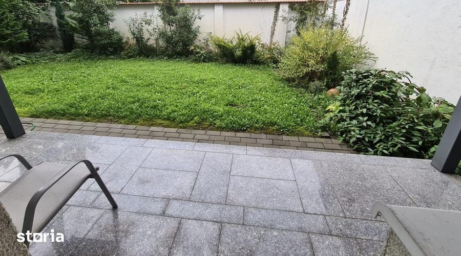 Apartament cu 2 camere semidecomandat în Olimpia-Stadion