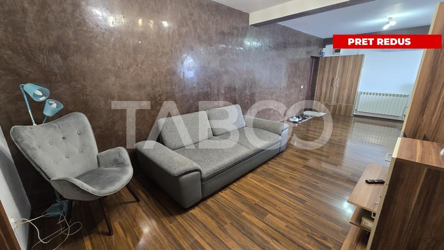 Apartament cu 3 camere decomandat, mobilat în Mihai Viteazul