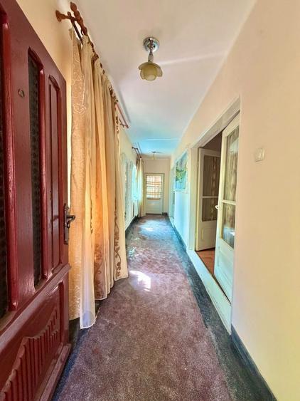 Casă cu 4 camere în Chercea