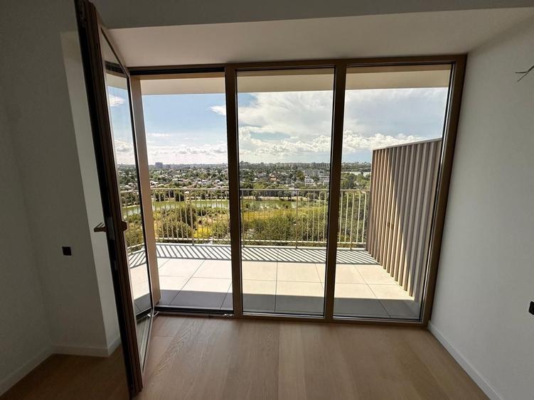 Apartament cu 2 camere decomandat în Barbu Văcărescu