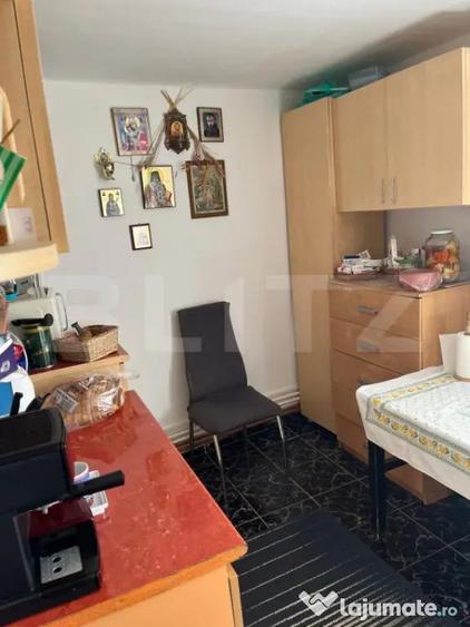 Casa Oradea ultracentrala, cu gard imprejmuire din placi de - 11