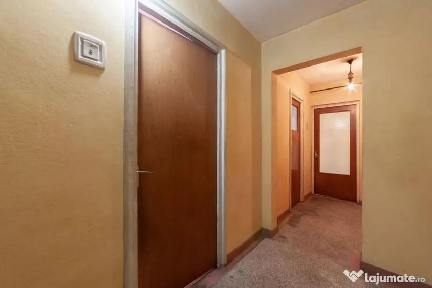 Apartament cu 3 camere decomandat în Nord