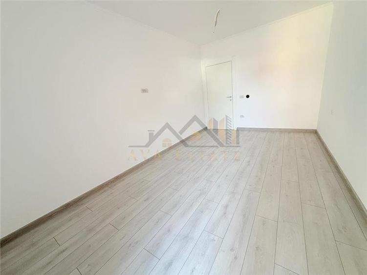 Apartament cu 2 camere semidecomandat în Giroc