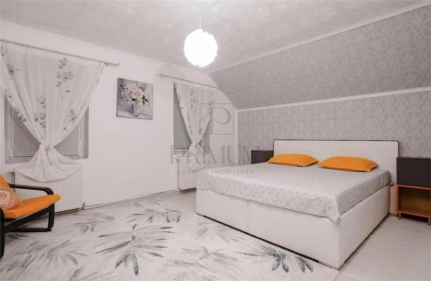 Casă individuală cu 6 camere cu Canalizare în Chișoda