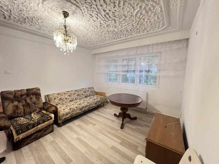 Apartament cu 2 camere semidecomandat, mobilat în Cornișa