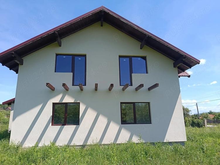 Casă cu Teren 19 Mp în Remetea Chioarului