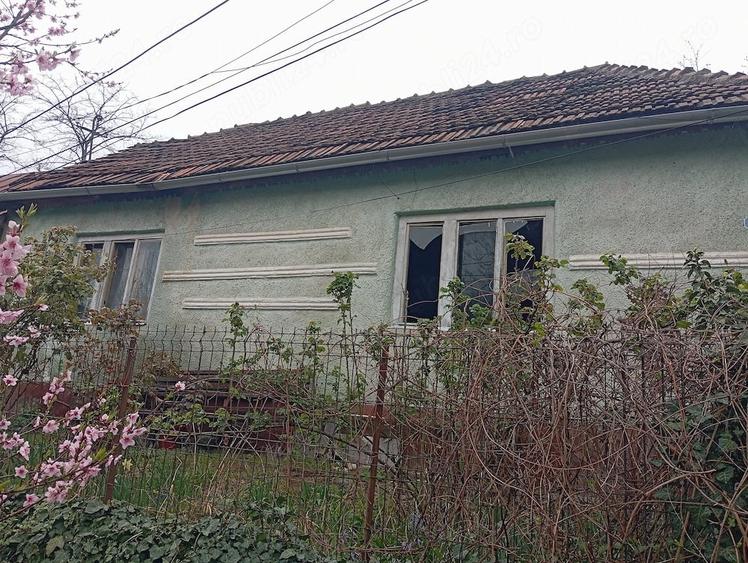 Vand casa in Oravi?a - 1