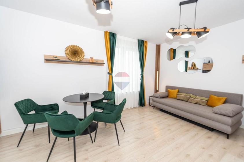 Apartament cu 2 camere semidecomandat, mobilat în Băneasa