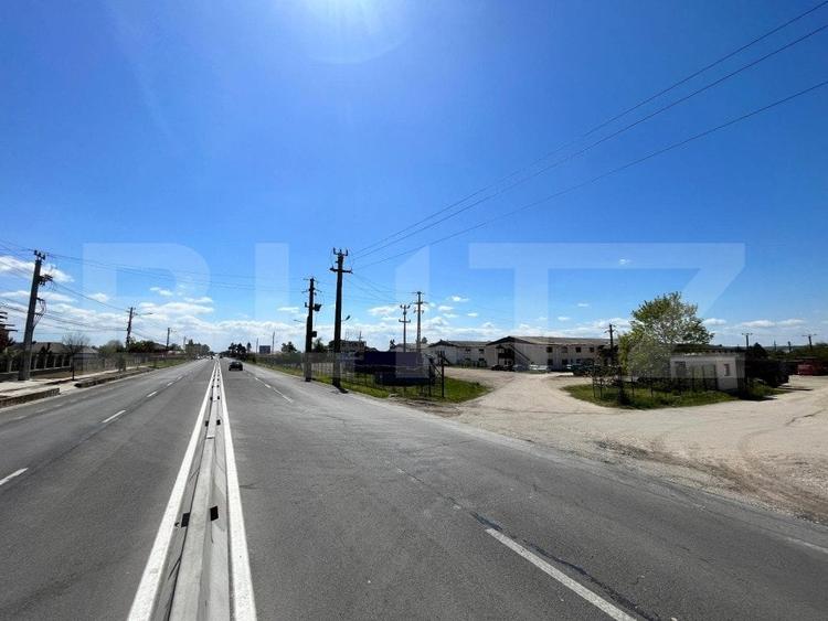 Teren Construcții intravilan de 45000 mp, în Brădești