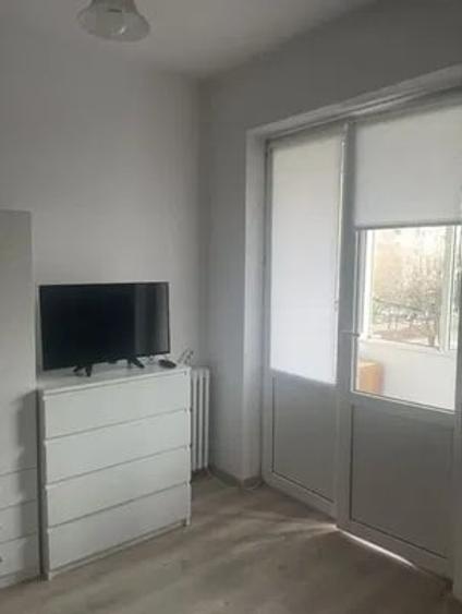 Garsoniera, decomandata, 31 mp, balcon, ac, metrou, Baba Novac - 4