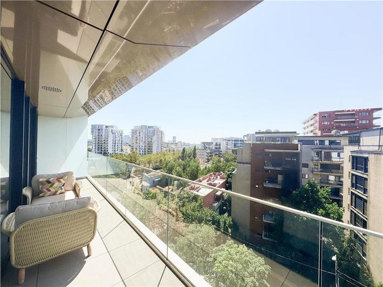 Apartament cu 2 camere semidecomandat, mobilat în Herăstrău