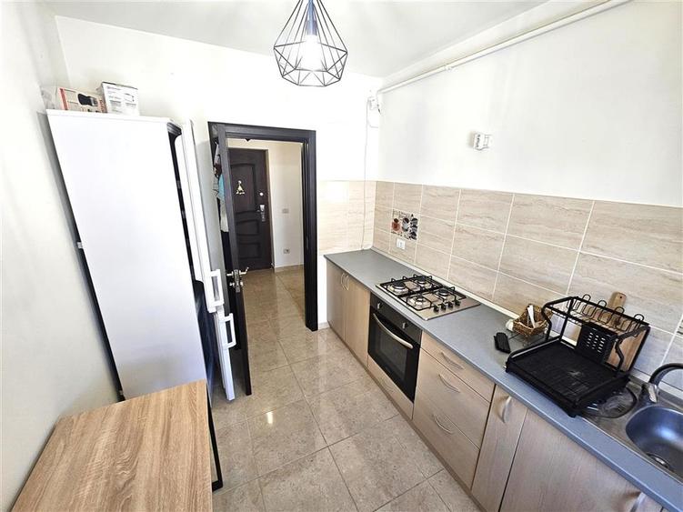 Carrefour Popas Pacurari-apartament decomandat - 6