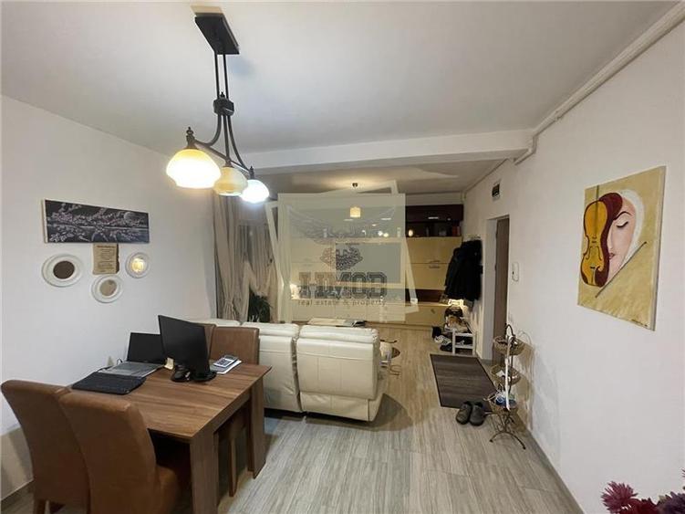 Apartament cu 3 camere decomandat, mobilat în Arhitecților - Calea Cisnădiei