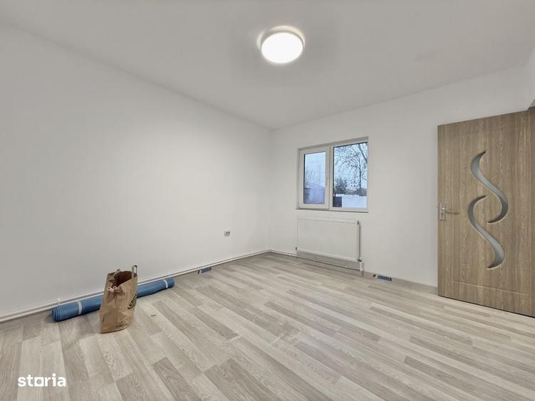 Casă cu 4 camere cu Teren 180 Mp în Central