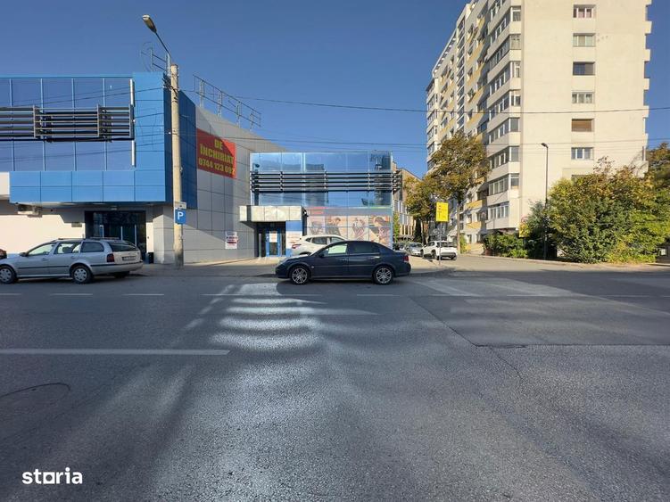Spațiu comercial, de 396 mp, în Central