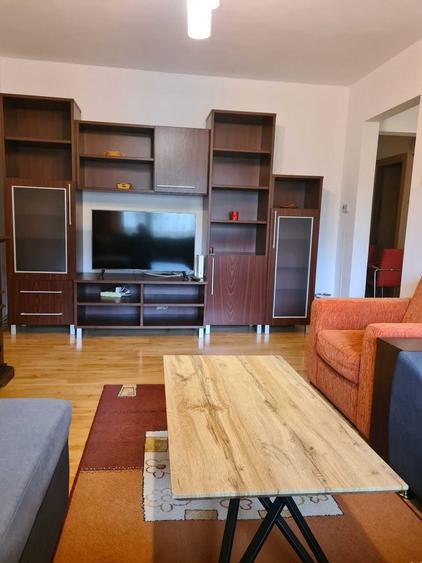 Apartament cu 3 camere decomandat în Gheorgheni