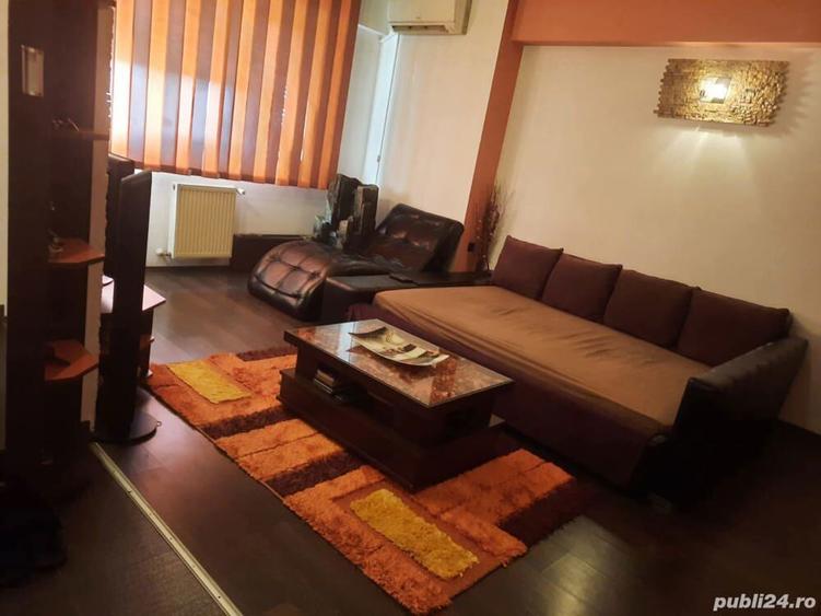 Garsonieră decomandată în Pârneava