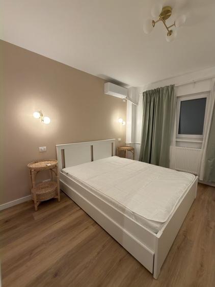 Apartament cu 2 camere decomandat în Banu Manta