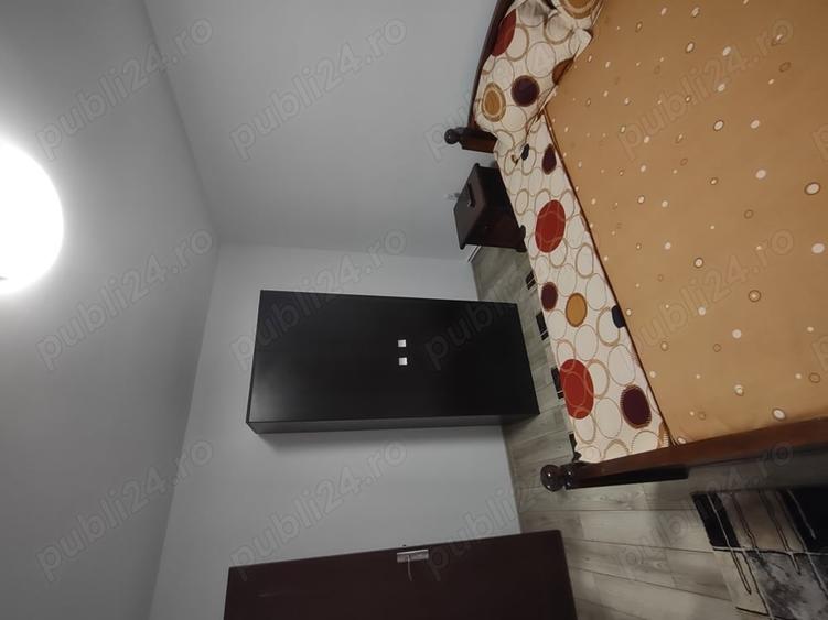 Casă cu 3 camere cu Teren 200 Mp în Central