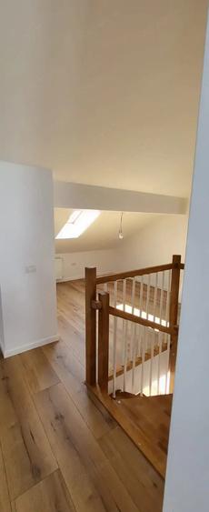 Apartament cu 4 camere decomandat în Telegrafului