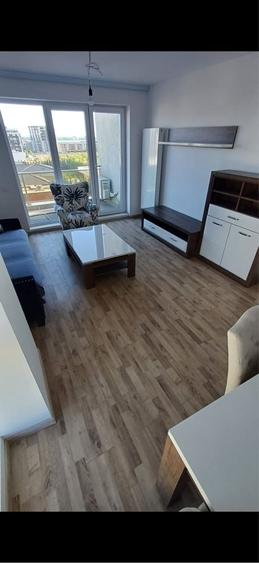 Apartament cu 2 camere decomandat în Exterior Vest