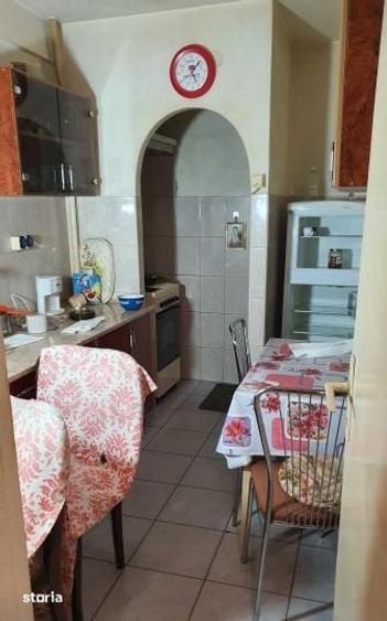 Apartament cu 2 camere decomandat în Pieptănari
