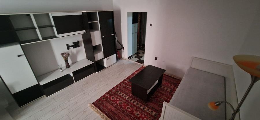 Garsonieră semidecomandată în Craiovei