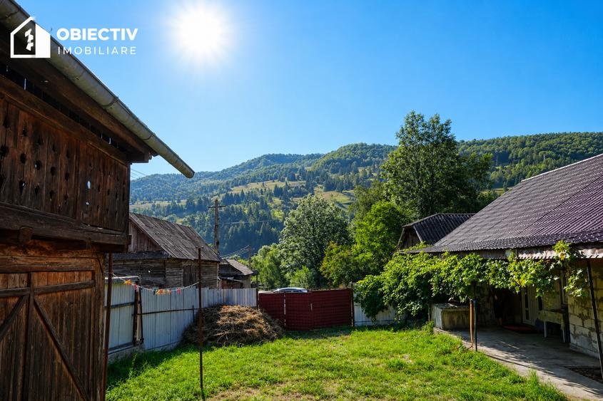 Casă individuală cu 5 camere cu Teren 516 Mp în Bicazu Ardelean