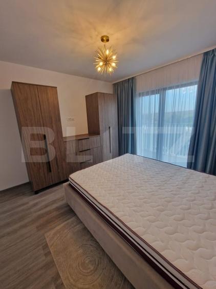 Apartament cu 2 camere decomandat, mobilat în Central