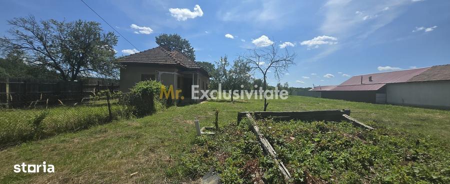 Casă cu 3 camere cu Teren 924 Mp în Scoarța