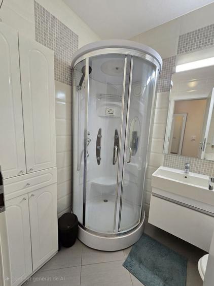 Apartament cu 2 camere decomandat în Parcul Carol